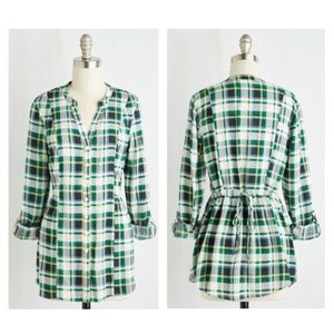 Modcloth Trusty Travel Top in Green Plaid